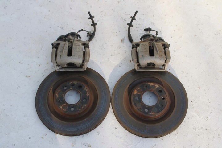 AUDI A8 D4 DISQUE DE FREIN 4H0615301R 4H0615105BE 4H0615106BE ÉTRIER DE FREIN DISQUE DE FREIN