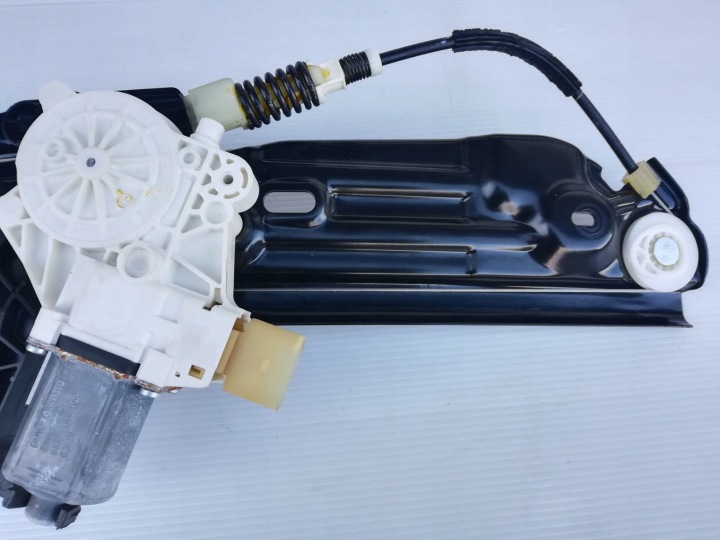BMW F01 F02 ÉLÉVATEUR VITRES GAUCHE ARRIÈRE 7182615