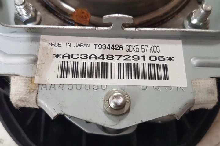 AIRBAG CONDUCTEUR MAZDA 6 ESTATE (GH) AAA041067 2.2L DIESEL 103KW 2010