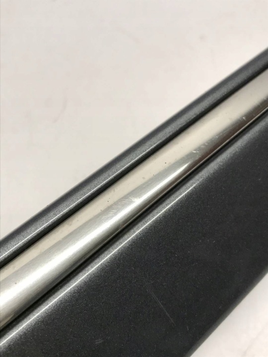 MOULURE DÉCORATIVE PORTES DROIT AVANT MERCEDES W211 LIFT A2116902062