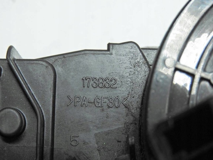 COMMUTATEUR COMPOSITE TOYOTA OE 173832