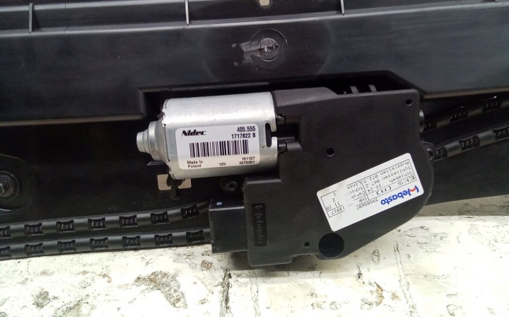 VOLVO S60 2012 TOIT OUVRANT ENSEMBLE