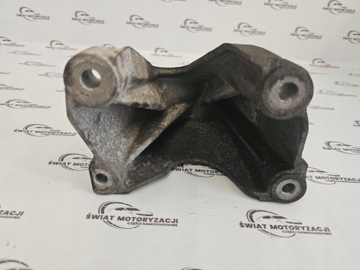 TRANSIT 2.4 TDCI H9FA 100KM POIGNÉE SUPPORT MOTEUR 6C116037AA