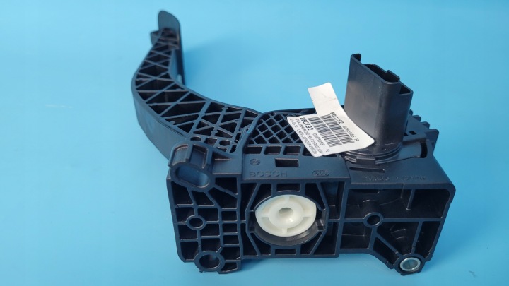 OPEL ASTRA GAUCHE VI GSE 1.5D 23R PÉDALE GAZ 9854066280
