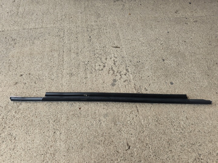 AUDI A6 C7 MOULURE RACLOIR PORTES CHROME DROIT ARRIÈRE ARRIÈRE 4G0853764