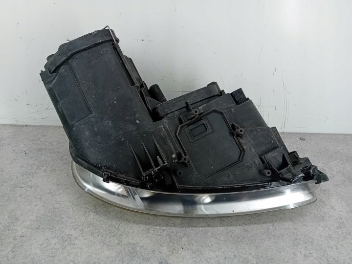 PHARE AVANT GAUCHE VW TOURAN I 1T0941005F 0301205201