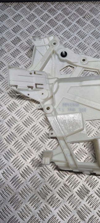 BMW G21 M-P KIT GLISSIÈRE FIXATION PARE-CHOCS GAUCHE ARRIÈRE ARRIÈRE 8075799