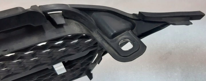C-KLASA W205 CALANDRE GRILLE AVANTGARDE