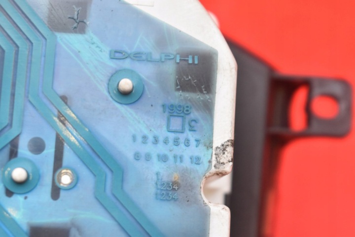 COMPTEUR TABLEAU DE BORD EUROPE 90569739JN OPEL VECTRA B 2.0 DTI101 KM 95-99