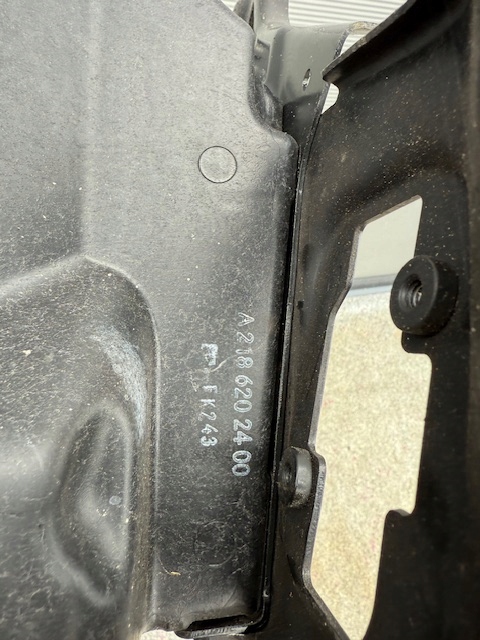 RENFORCEMENT AVANT PANNEAU AVANT MERCEDES CLS W218