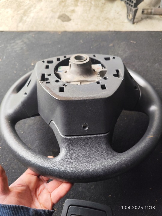 VOLANT MITSUBISHI SPACE STAR AM50A