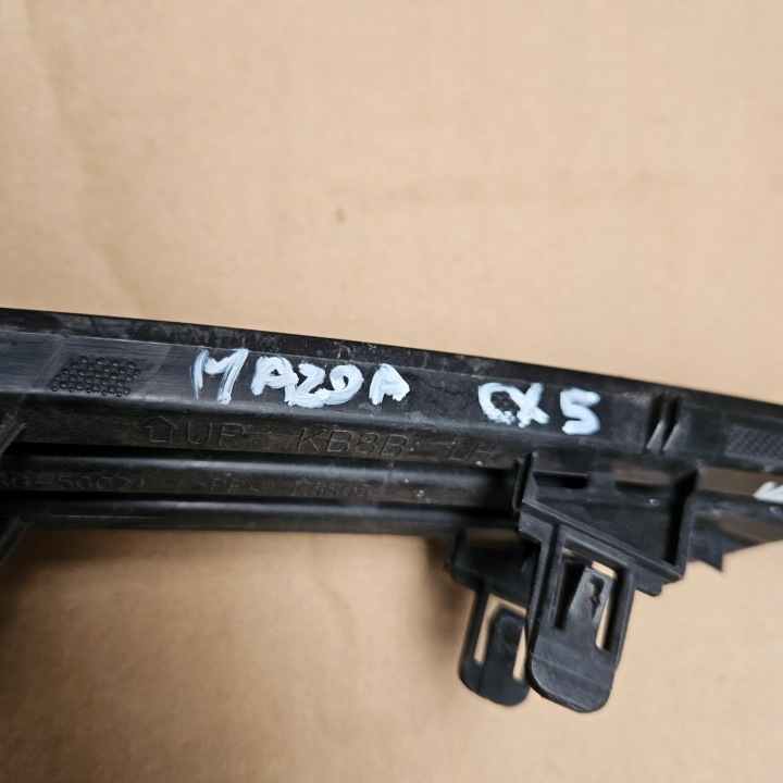 MAZDA CX5 II 17-21 GRILLE PARE-CHOCS GAUCHE AVANT
