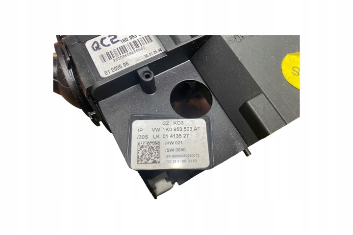 COMMUTATEUR COMPOSITE SKODA OCTAVIA MK2 (1Z) 1K0953503AT