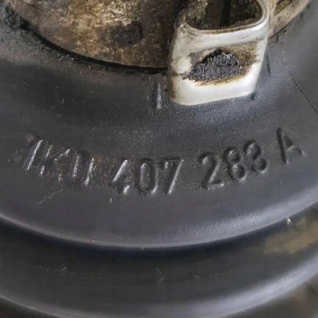 DEMI-ARBRE AVANT GAUCHE SKODA OCTAVIAII (1Z3) 1K0407283A 1.99L GASOLINE 75KW