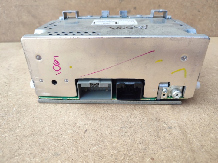 RADIO PANNEAU MONITEUR RADIO FORD FIESTA MK7 08-12 EUROPE