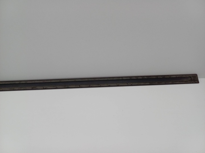 MOULURE PORTES DROIT AVANT FORD MONDEO MK3 5D HAYON 1S7120938 NR207