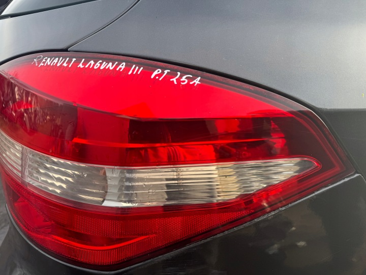 RENAULT LAGUNA III PHARE DROITE ARRIÈRE DROIT ARRIÈRE