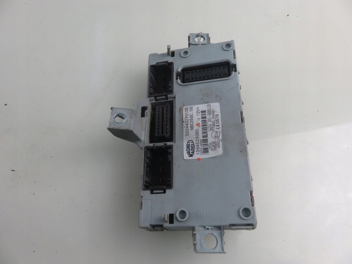 FUSIBLE CITROEN JUMPER II 2.2 1364523080
