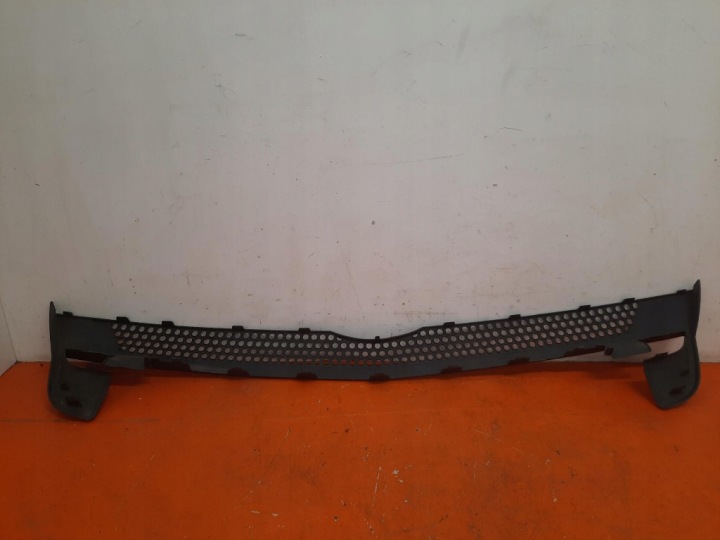 MERCEDES ACTROS MP4 11- REVÊTEMENT CALANDRE GRILLE A9618851353