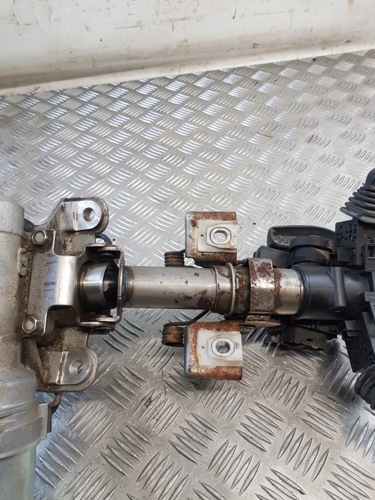 SUPPORT ÉLECTRIQUE 13205210 13205208 OPEL COMBO C 06R- EUROPE