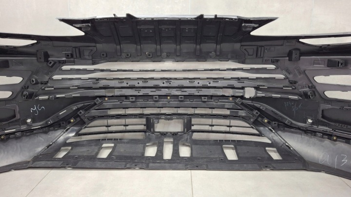 PARE-CHOCS AVANT AVANT BYD SEAL U DM-I 23-