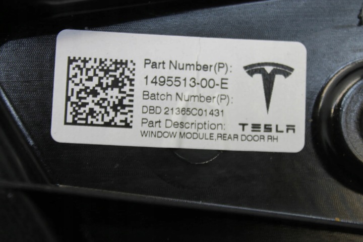 TESLA MODÈLE Y MÉCANISME ÉLÉVATEUR VITRES AVANT ARRIÈRE ORIGINAL