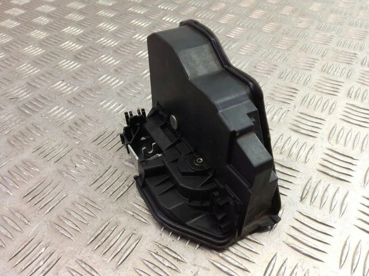 SERRURE DROITS AVANT PORTES BMW X4 (F26) 7318413 2.0L DIESEL 140KW 2017