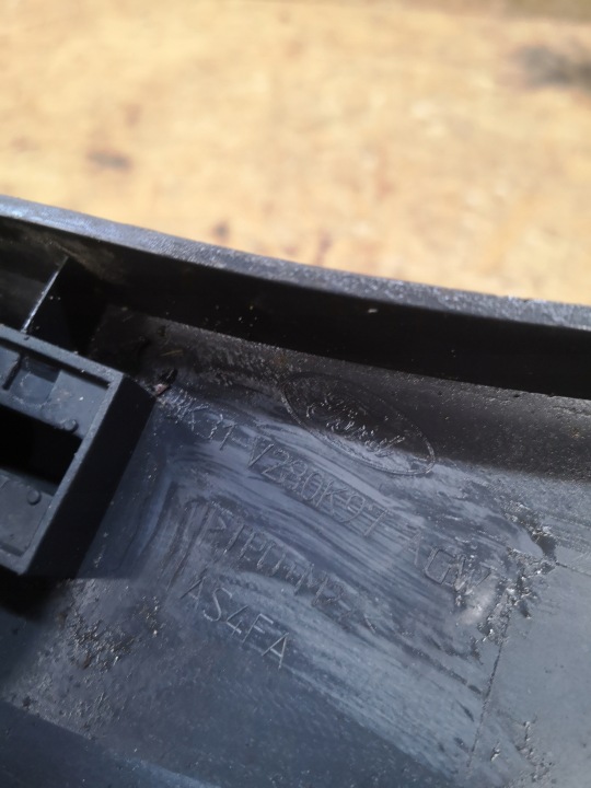 FORD TRANSIT MK8 MOULURE GARDE-BOUE GAUCHE ARRIÈRE BK31-V280K97-AGW