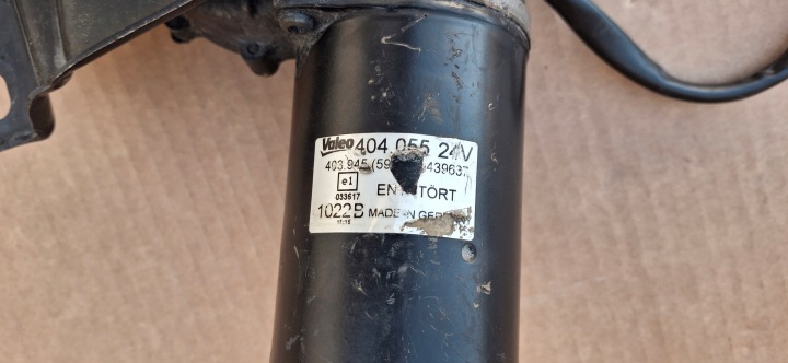 IVECO STRALIS MÉCANISME ESSUIE-GLACES PETIT MOTEUR 404055