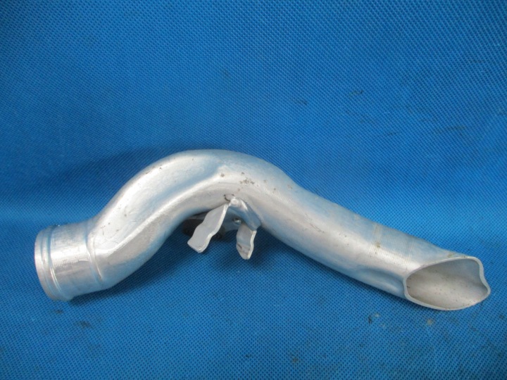 TUYAU TUYAU ADMISSION AUDI VW SEAT 2.0 TDI 5Q0129565F