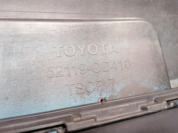 PARE-CHOCS AVANT AVANT TOYOTA YARIS 3 III 2011-2014R