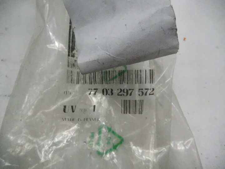 RENAULT MASTER MOULURE RELAIS 02- 7703297572