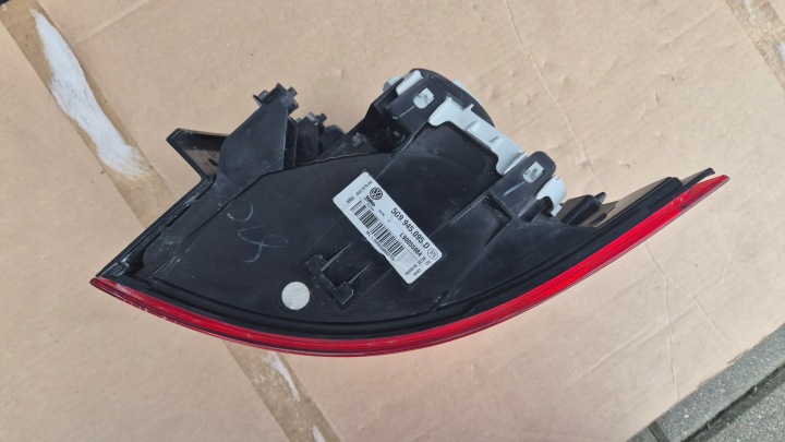 PHARE ARRIÈRE GAUCHE ARRIÈRE VOLKSWAGEN GOLF VII 7 *R* UNIVERSEL OE 5G9945095D ORIGINAL