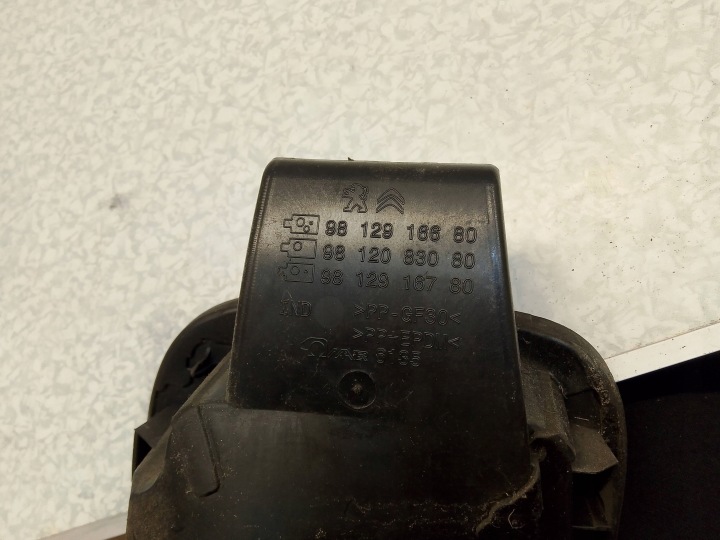 CITROEN C3 III CLAPET GOULOTTE DE REMPLISSAGE CARBURANTS 9812083080 9812916680