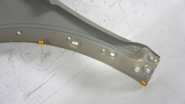 AILE DROIT AVANT AVANT VOLVO C30 06-10 2006-2010 488-46