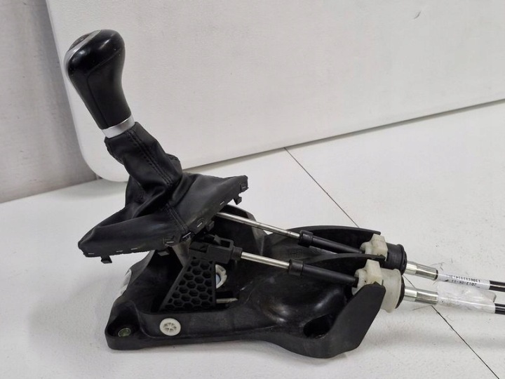 MERCEDES-BENZ W176 1.5 CDI MÉCANISME DE CHANGEMENT DE VITESSES VITESSE AVEC LINKAMI A1763600373