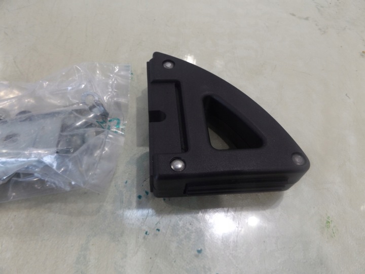 DOBLO SOPORTE PARA PALAKA DE MALETERO 71805699 