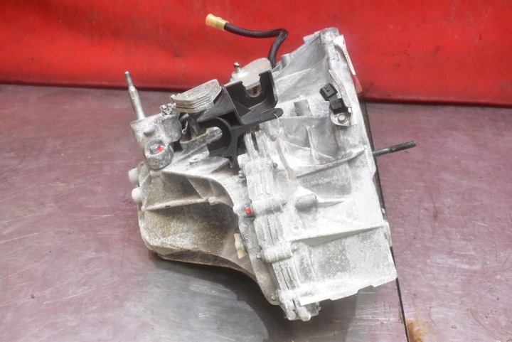 BOÎTE DE VITESSES TL4B094 RENAULT CLIO 4 IV 1.2 TCE 12-20