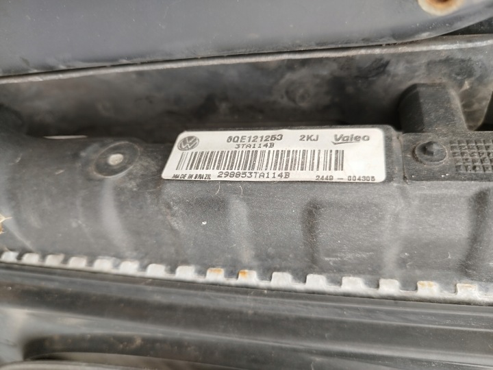 PANNEAU AVANT RADIATEUR VENTILATEUR 1.2 ESSENCE VW FOX ANNÉE 2003-2010