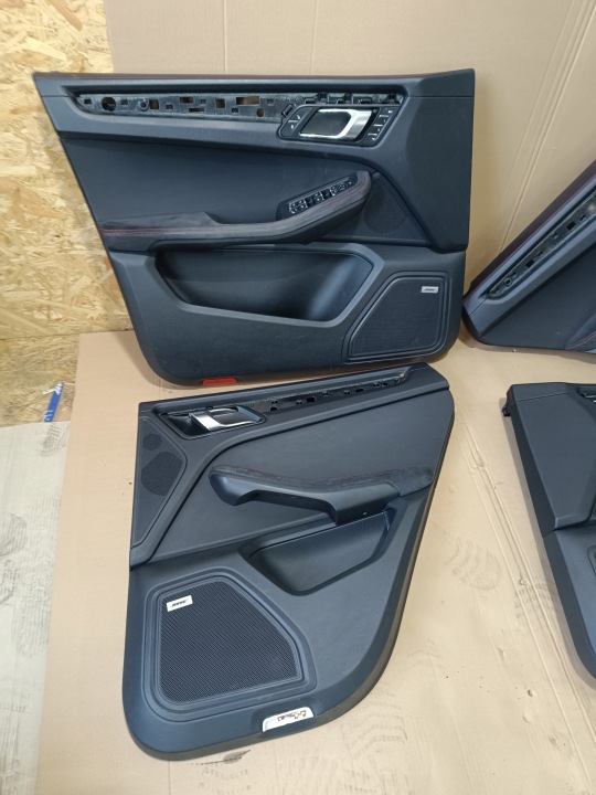 CARDAN BANQUETTE ARRIÈRE ENSEMBLE SIÈGES MACAN TURBO