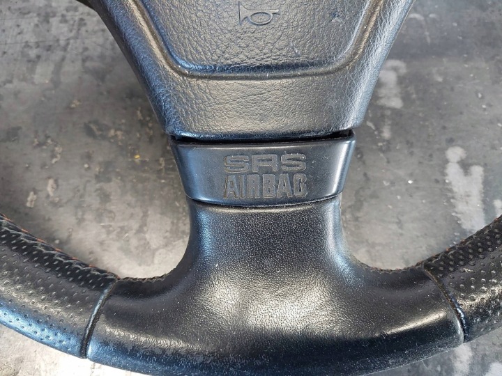 VOLANT À TROIS BRAS CUIR BMW 3 E46 1094408