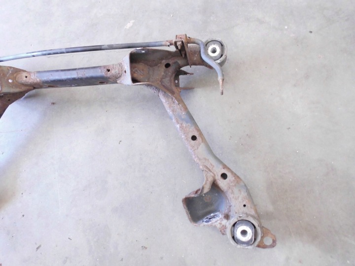 CHÂSSIS CHÂSSIS POUTRE 8E0505235 AUDI A4 B6 B7 SEAT EXEO ARRIÈRE ORIGINAL