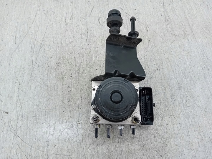 POMPE ABS SKODA FABIA II 6R0614417D 0265232282 1.2 HTP