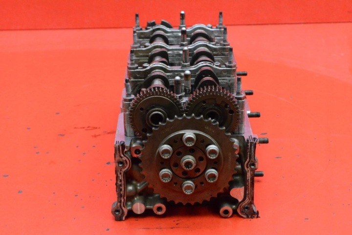 CULASSE MOTEUR DROITE 0594BP AUDI A6 C8 3.0 TDI 286 KM 18-21