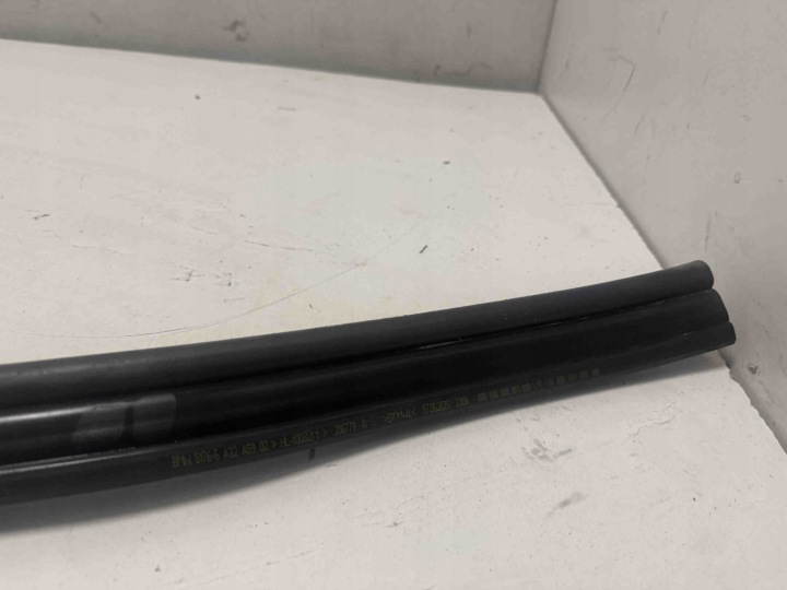 JOINT D'ÉTANCHÉITÉ CAPOTS BMW 2 PIÈCES (U10) 5A32A59 2025