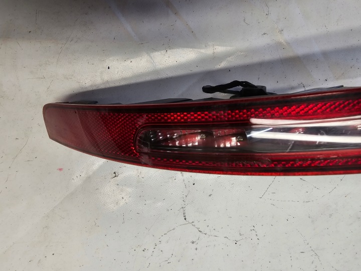 PHARE DANS PARE-CHOCS LED PORSCHE MACAN 95B 2014-2018 GAUCHE ARRIÈRE GAUCHE ARRIÈRE EUROPE