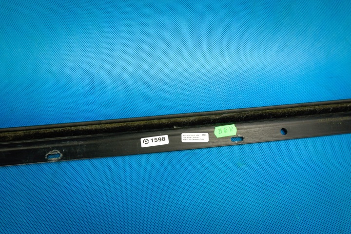 MOULURE CHROMÉE PORTES ARRIÈRE DROIT AUDI A6 S6 4F C6 4F0853764C 2ZZ