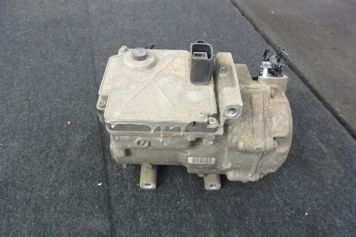 COMPRESSEUR DE CLIMATISATION CLIMATISATION 3.5 V6 LEXUS GS III 450H