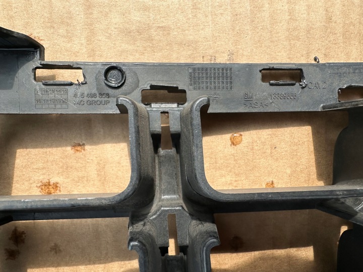 CORSA D LIFT GRILLE CENTRALE PARE-CHOCS AVANT