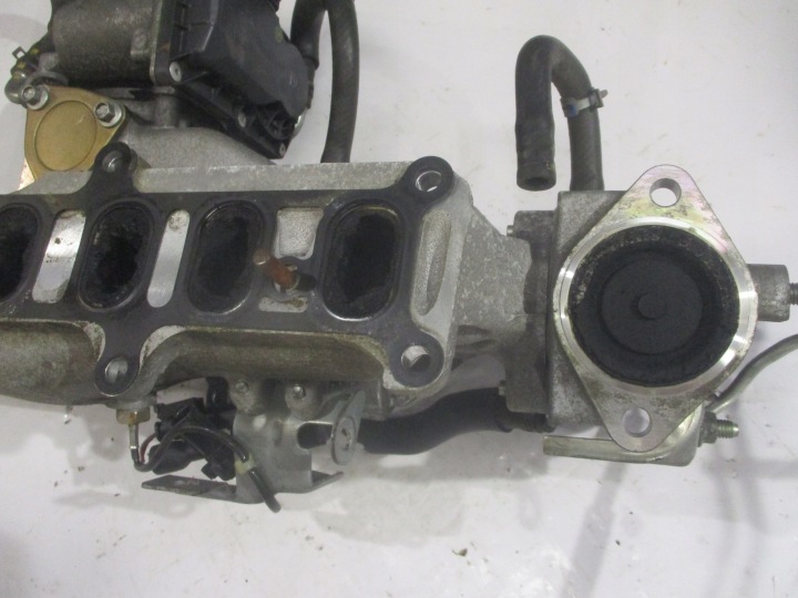 COLLECTEUR ADMISSION PAPILLON DES GAZ MAZDA 3 BM III 2.2 D SH0120300